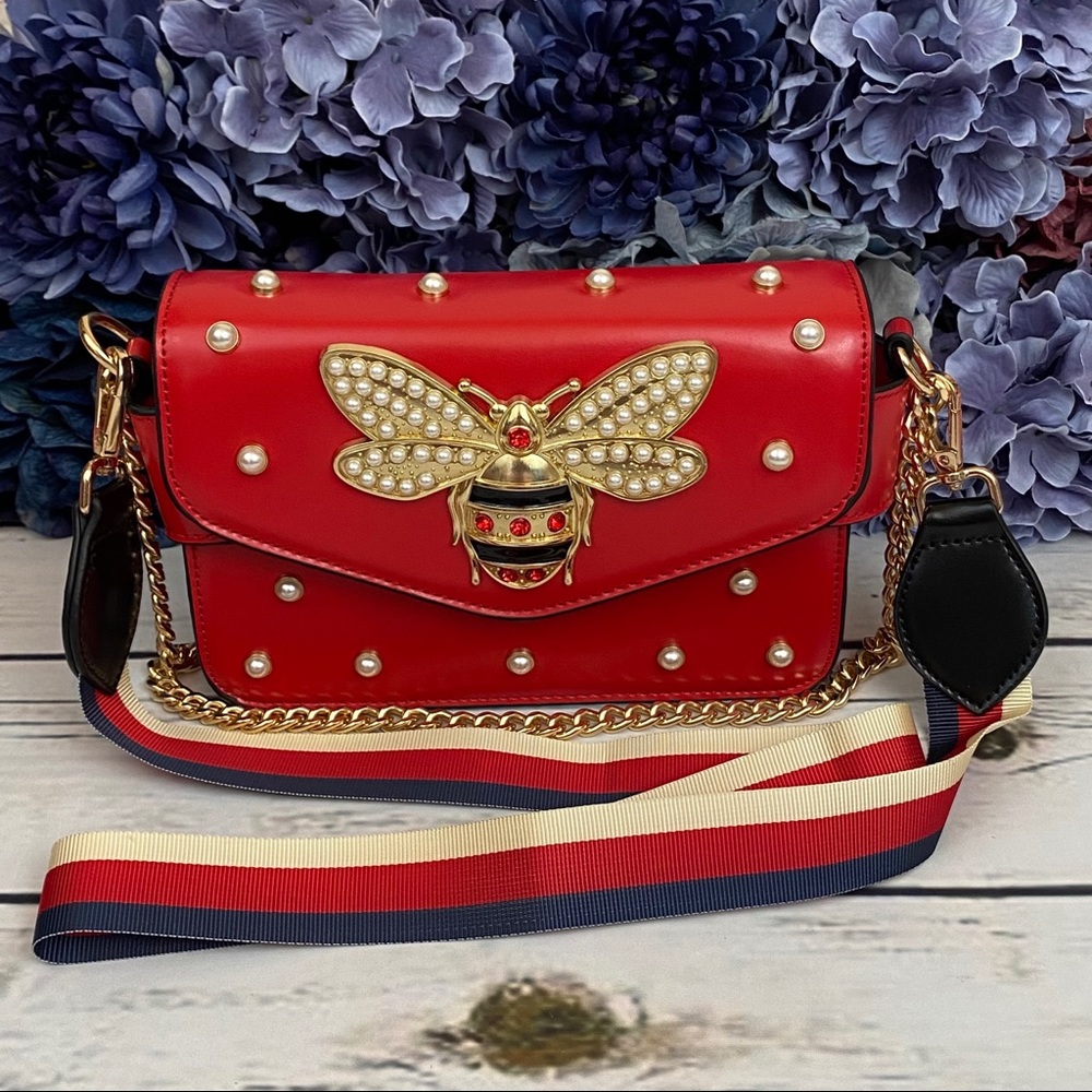 Beautiful Red Pearl Studded Bee Crossbody Purse - Picture 3 of 16